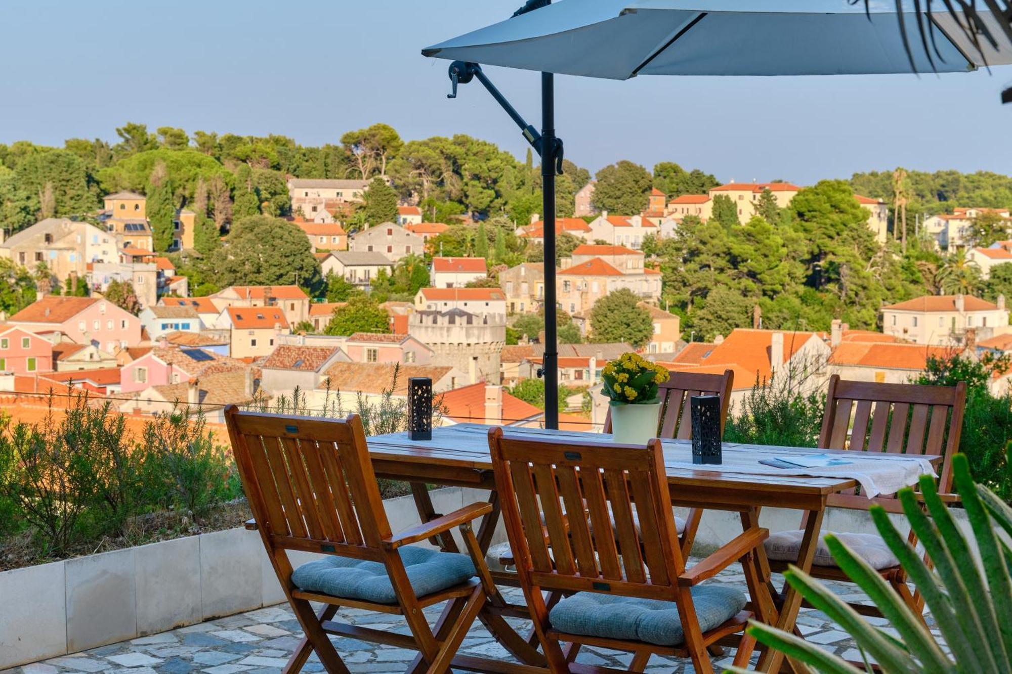 Apartment Pepermint - Iqm Destination Quality Lussingrande Esterno foto